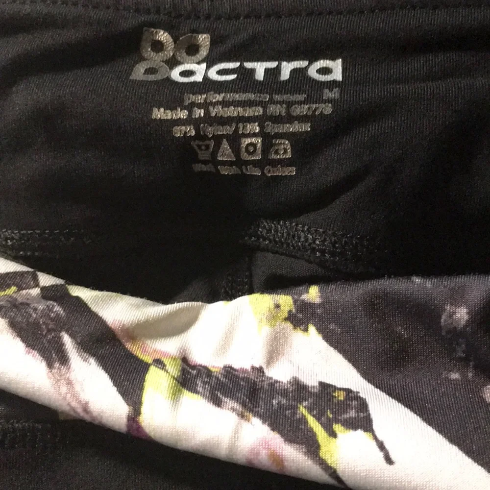 Actra workout Capri‎ pants - Picture 3 of 3
